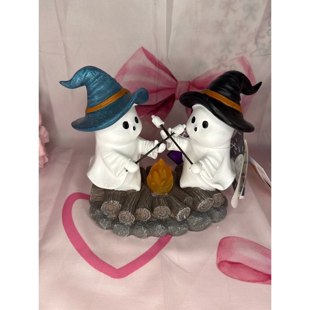 Ghoulish HALLOWEEN Led Ghost Campfire